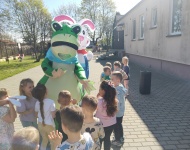 SZUKANIE ZAJĄCZKA