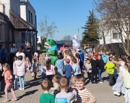 SZUKANIE ZAJĄCZKA