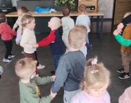Wycieczka Jeżyków do Krainy Smaków