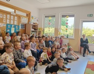 Teatrzyk "Trzy magiczne słowa"