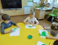 TYDZIEŃ Z DINOZAURAMI