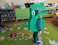 TYDZIEŃ Z DINOZAURAMI