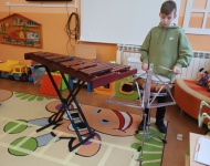 Motylki poznają instrumenty