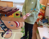 Motylki poznają instrumenty