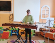 Motylki poznają instrumenty