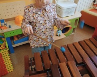 Motylki poznają instrumenty