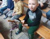 DZIEN TEATRU - TEATRZYK HERBI W PRZEDSZKOLU