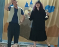DZIEN TEATRU - TEATRZYK HERBI W PRZEDSZKOLU