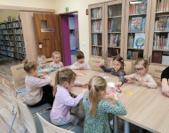 Warsztaty wielkanocne w bibliotece w Pawłowicach
