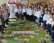 Akcja ,,Szkoła do hymnu"