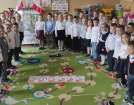 Akcja ,,Szkoła do hymnu"