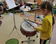 Uczymy się grać na instrumentach